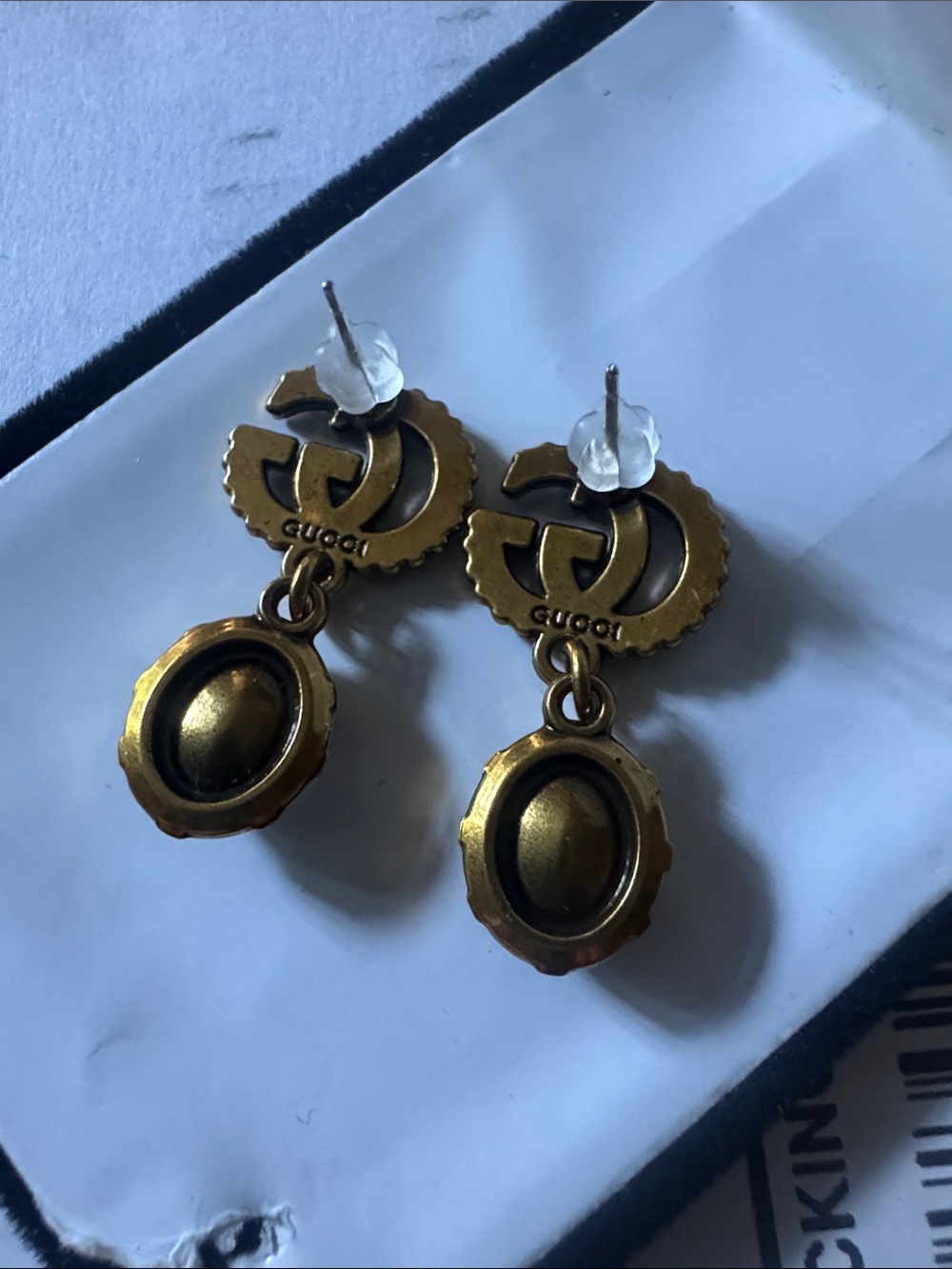 Earrings Double-G Drop - antique gold tone gray crystal - Picture 4 of 4
